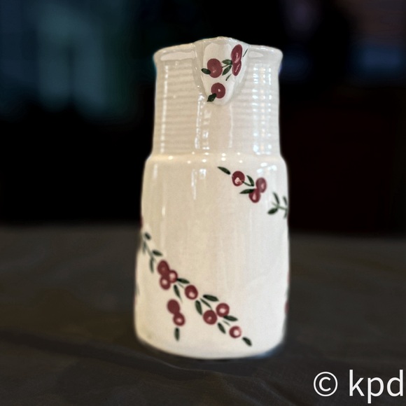 16 Oz. Vintage Handpainted “Plymouth Cranberries” No. 67 Pitcher - Picture 3 of 6
